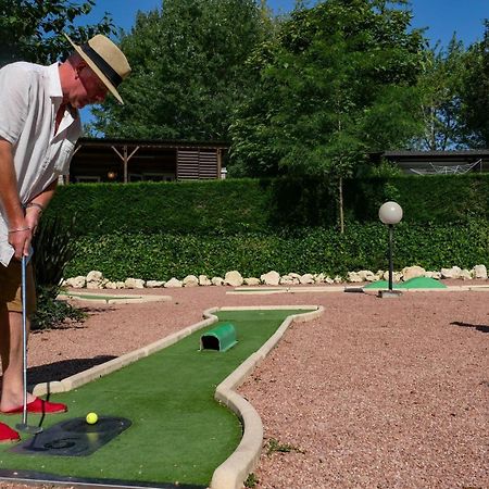 Camping Les Lacs De Courtes Hotell Estang Exteriör bild